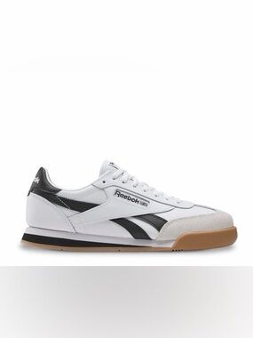 Reebok Campio XT Sneaker in White/Black - Women's Size 8.5